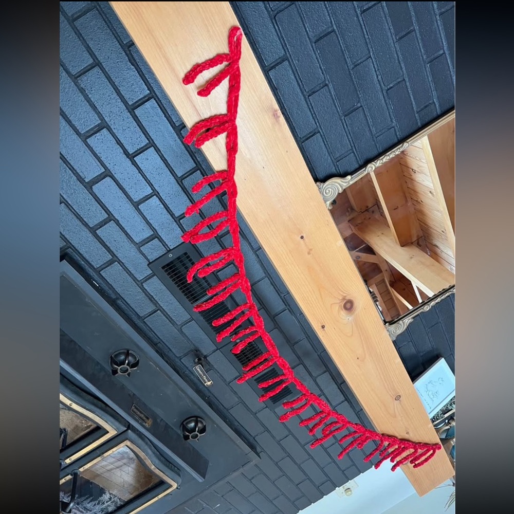 Handmade Red Yarn bow Garland